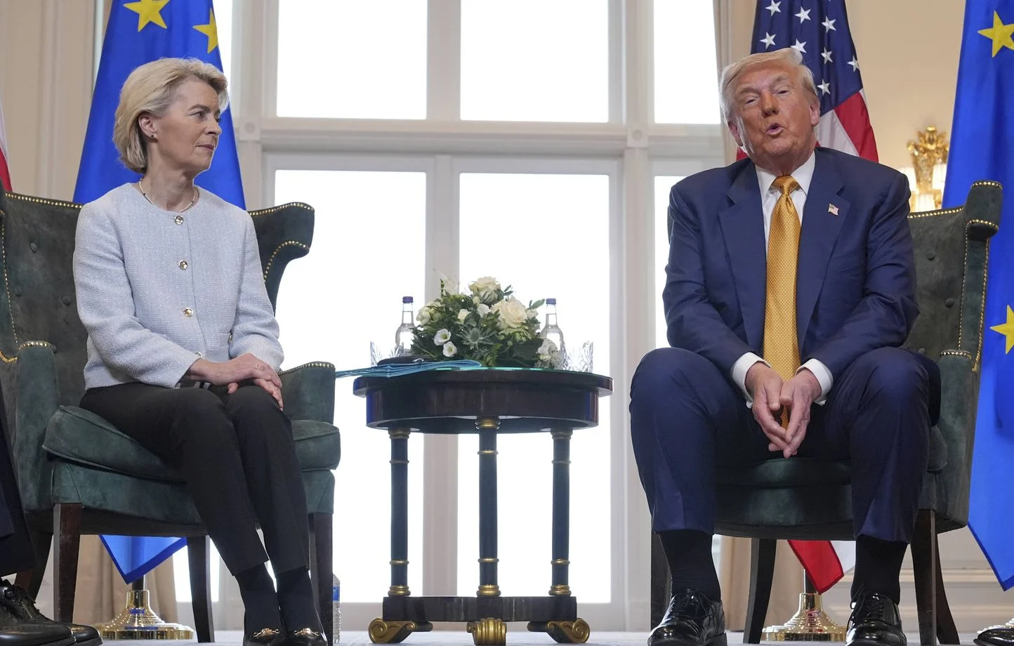 UE / USA : Van der Layen s&rsquo;est aplatie devant Trump