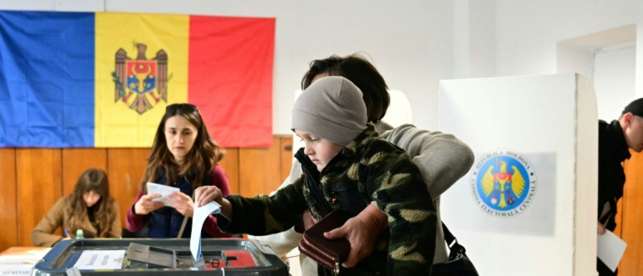 UE / MOLDAVIE : Le parti pro UE remporte les élections