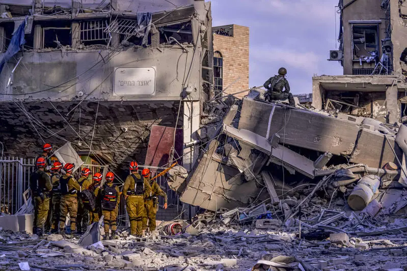 GUERRE IRAN : Trump et Netanyahu plongent le Moyen-Orient dans le chaos