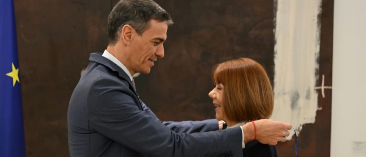 ESPAGNE : Gisèle Pelicot décorée par Pedro Sanchez