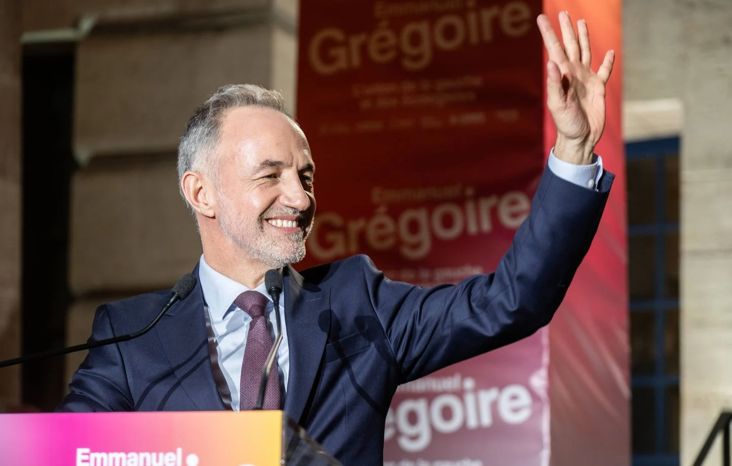 PARIS / MUNICIPALES : Emmanuel Grégoire et la gauche gagnent haut la main