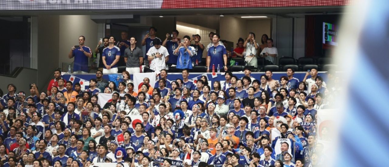 COUPE DU MONDE / FOOT : Le coup de com des supporters japonais