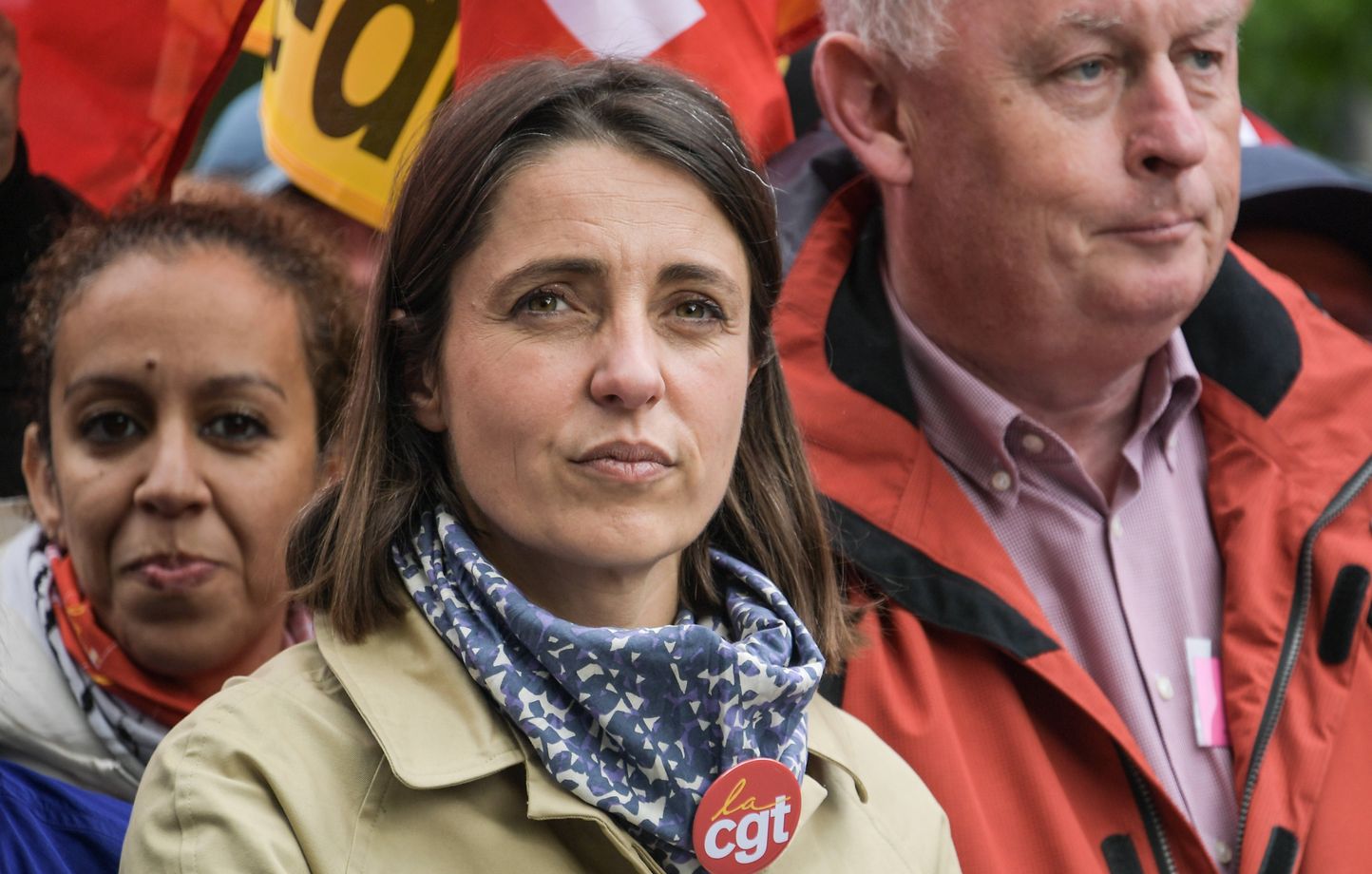 FRANCE / EXTRÊME-DROITE : Des syndicats en rempart