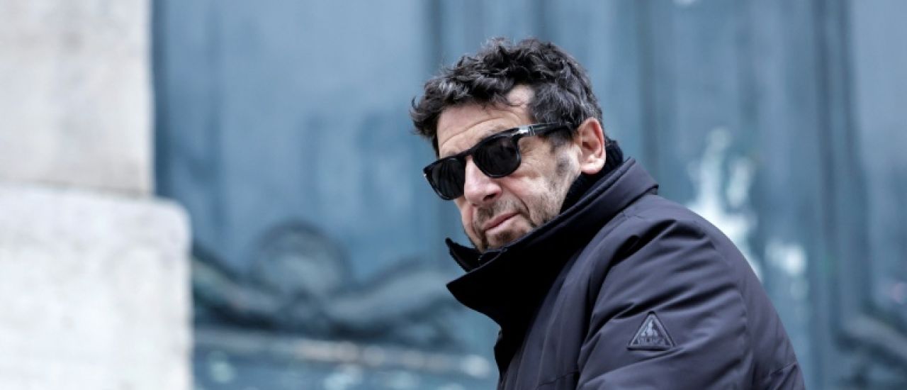 FRANCE / VIOLS : Patrick Bruel en garde à vue