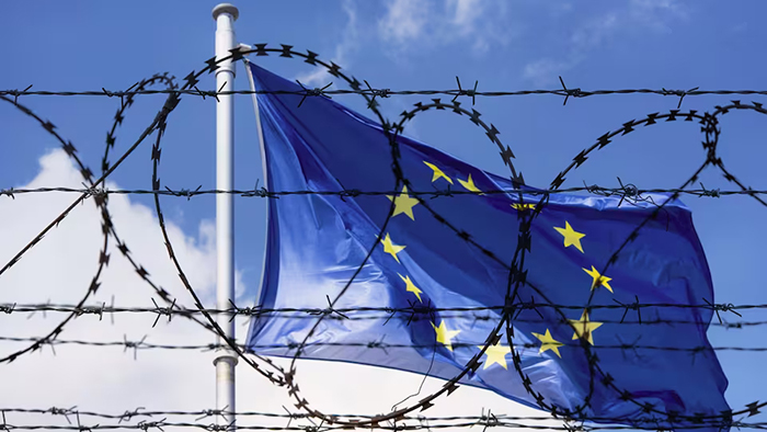 UE : Une politique migratoire à la droite de la droite